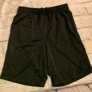 ATHLETIC WORLD MENS SHORTS.